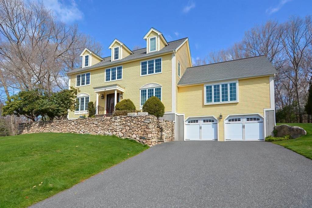 39 Constitution Drive - Photo 1