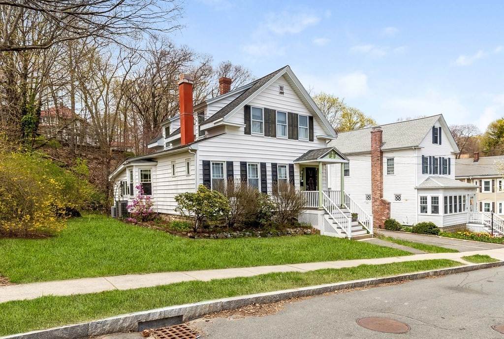 22 Charles St - Photo 1