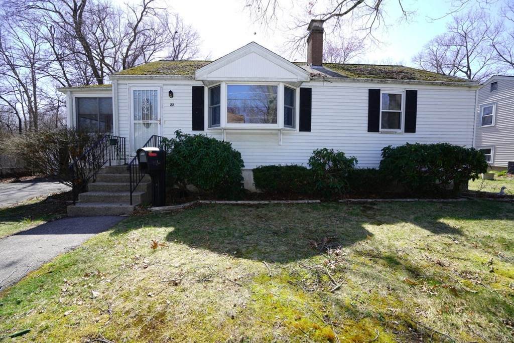 27 Walnut Terrace - Photo 1