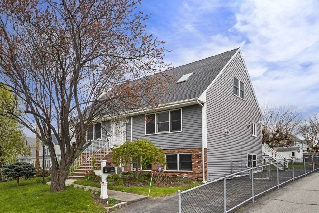 55 School St - Photo 1