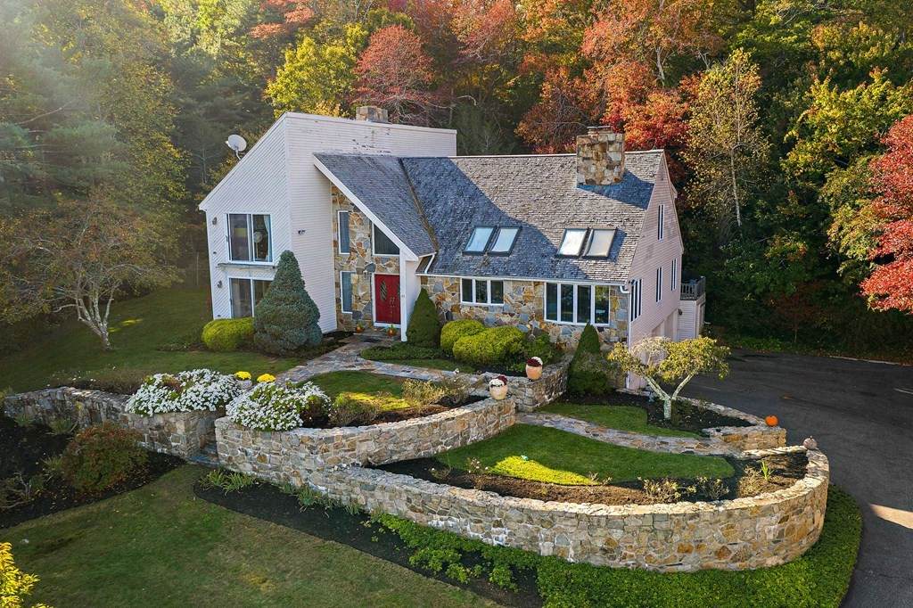 33 Gallinelli Rd - Photo 1