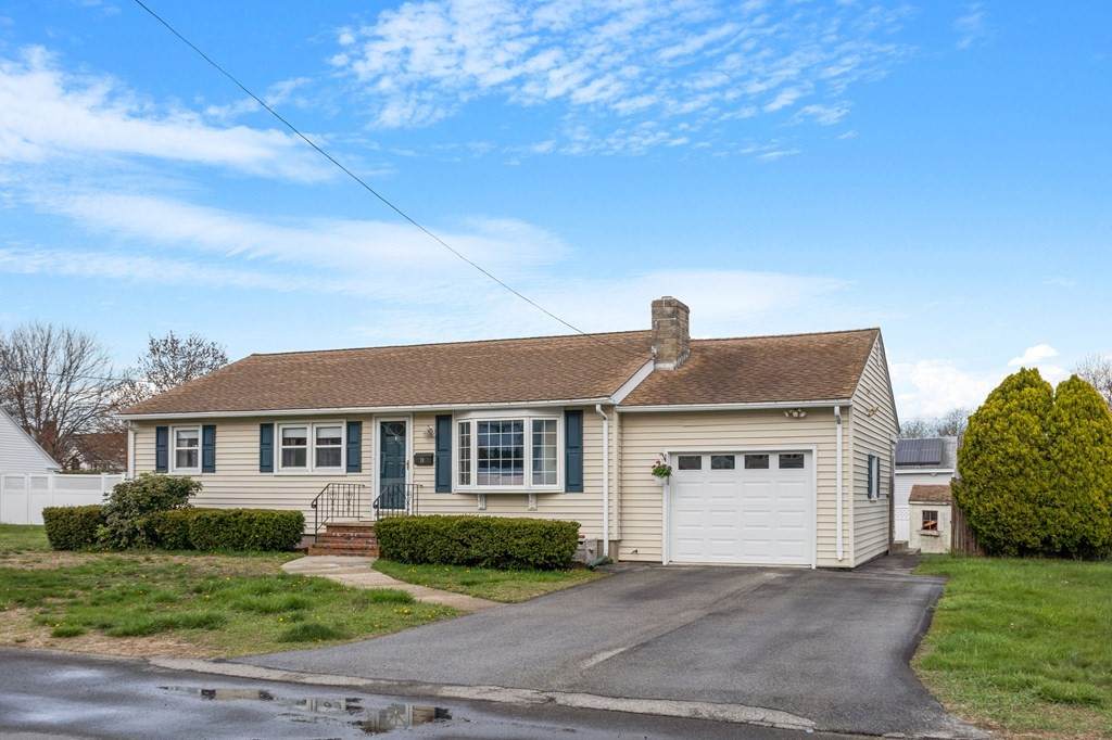 19 Shirley Ave - Photo 1