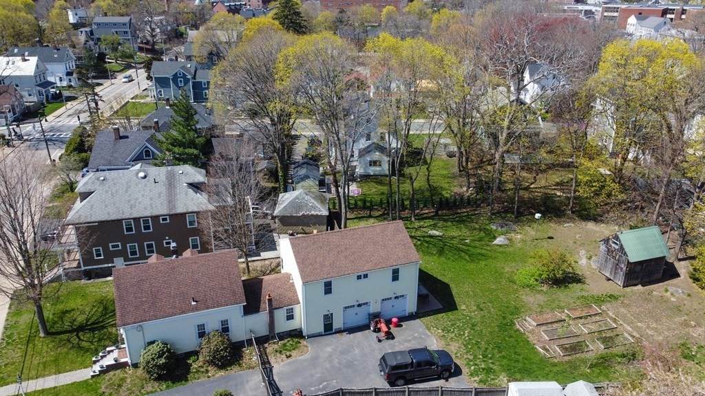 1109 Adams St - Photo 1