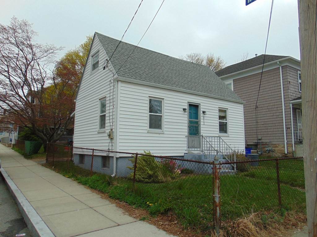 312 Anthony - Photo 1