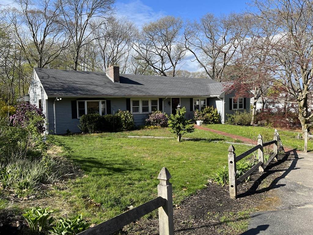 16 Bleakney Dr - Photo 1