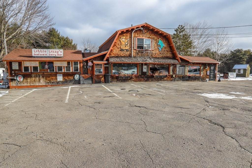 678 Spring St - Photo 1