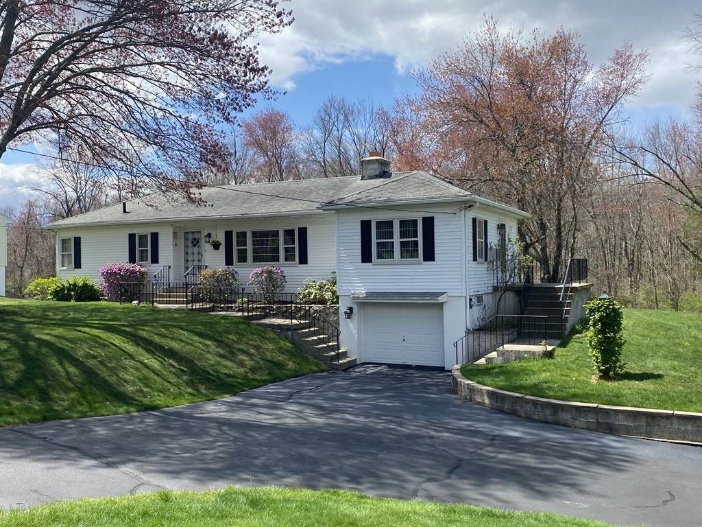 512 Parker Street - Photo 1