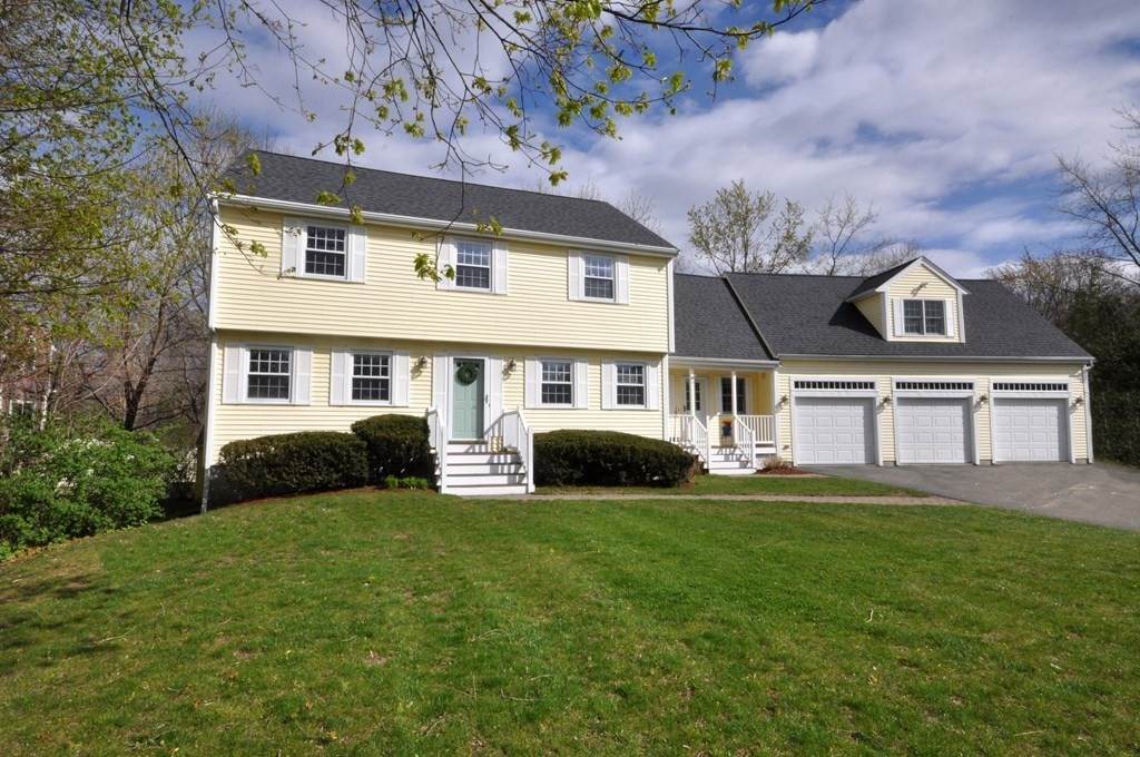 31 Magnolia St - Photo 1