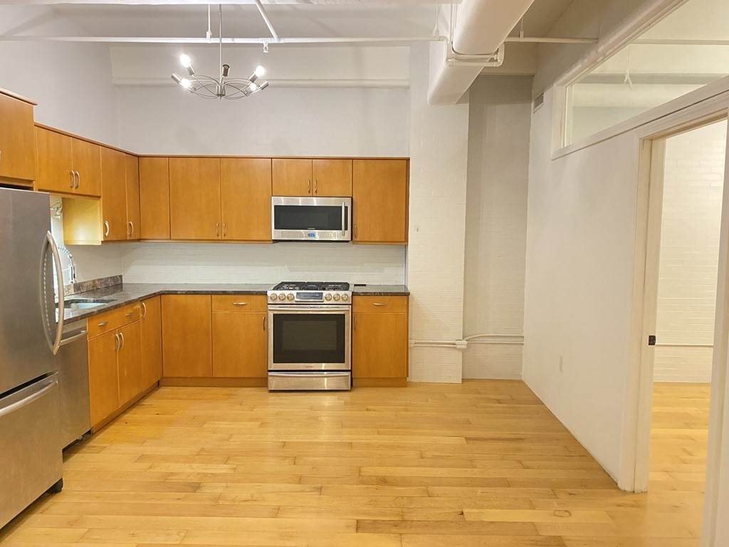 42 Chauncy - Photo 1