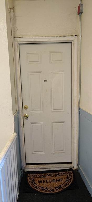 633 River St - Photo 1