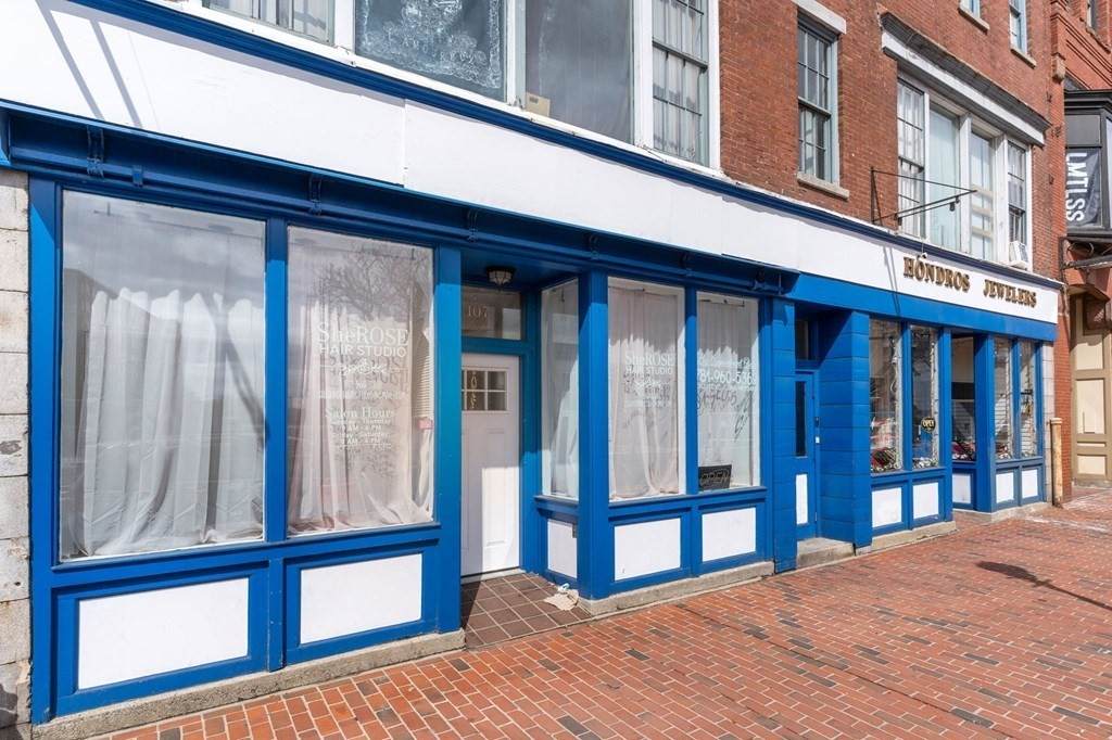 101 Central Street - Photo 1