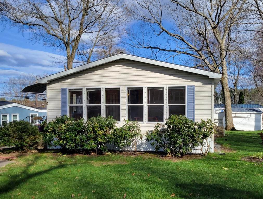 4 Oak Hill Drive - Photo 1