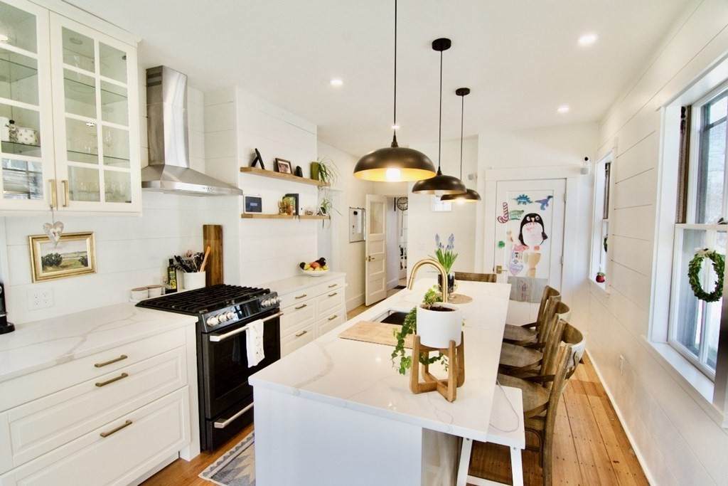 97 Sawyer Ave - Photo 1