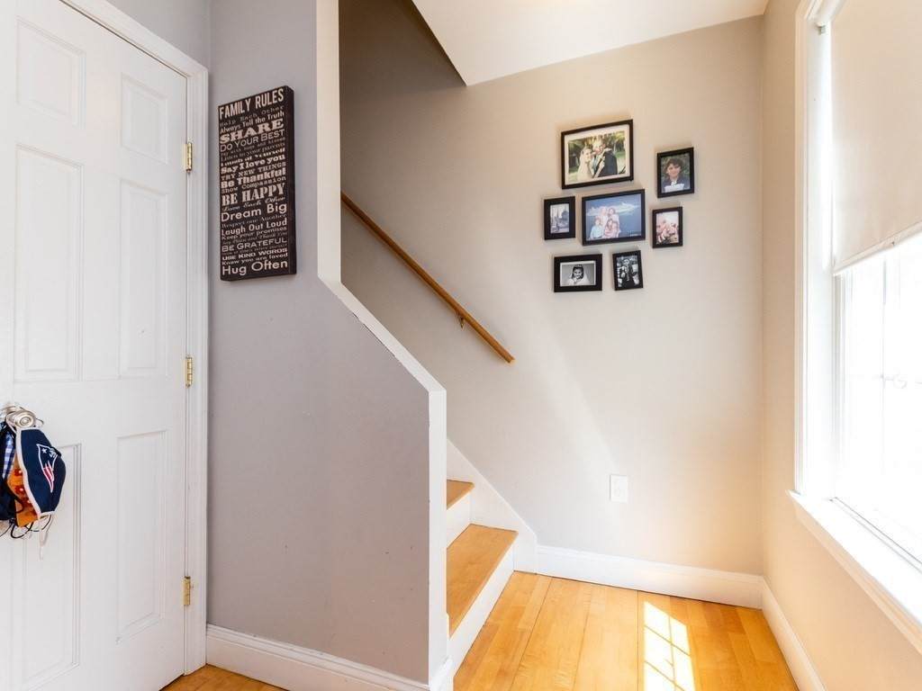 37 Kendall St - Photo 1