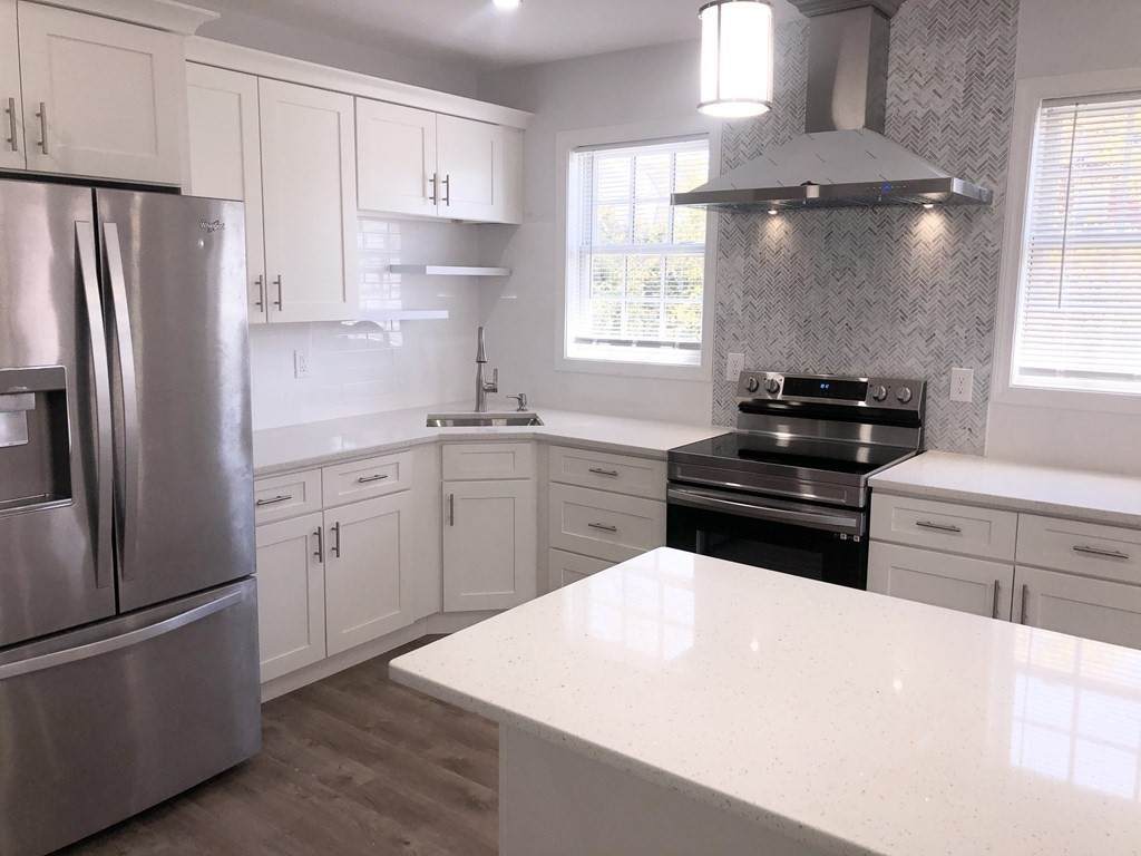 24 Windham St - Photo 1