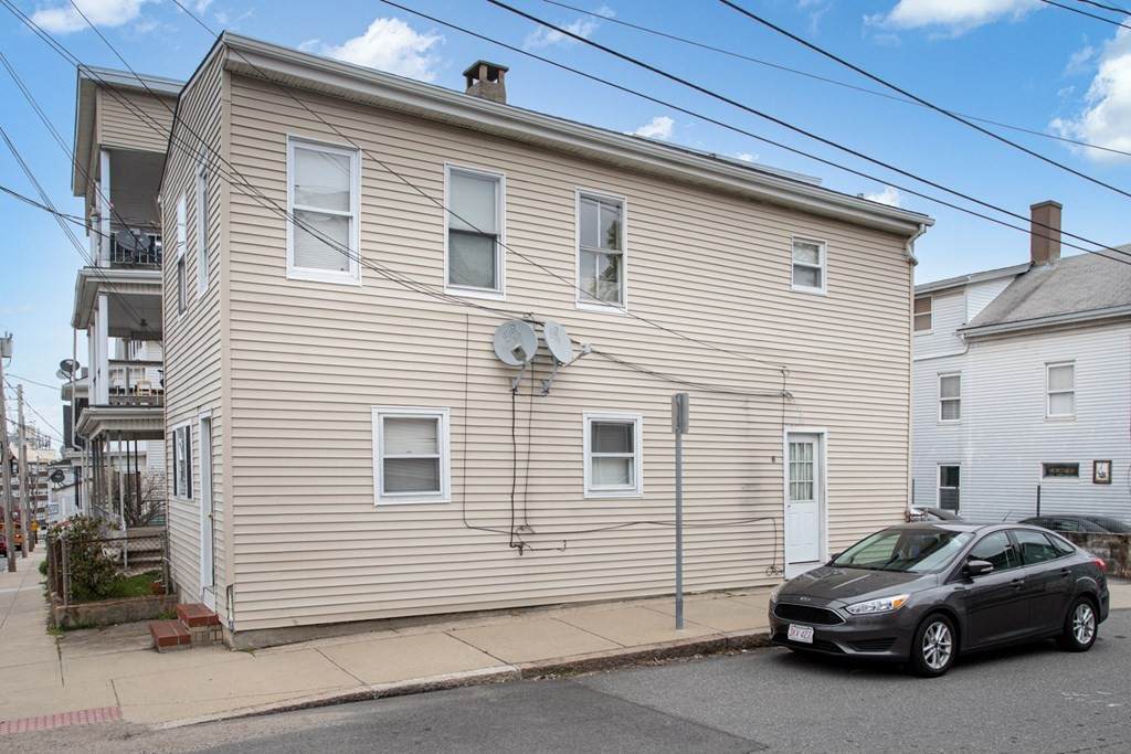 604 2Nd St - Photo 1
