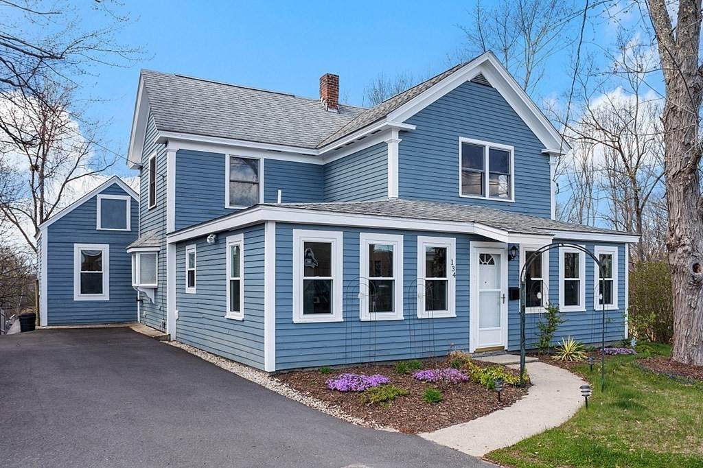 134 Washington St - Photo 1