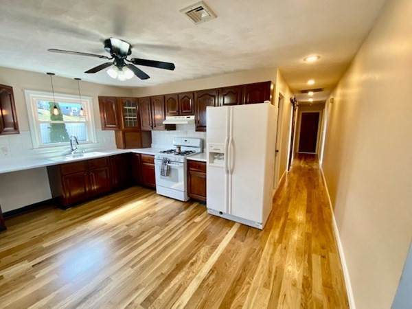 288 Vane St - Photo 1