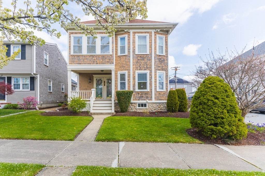 445 Wood Street - Photo 1