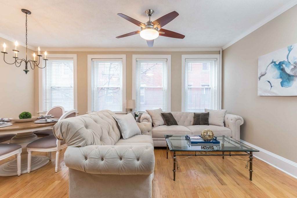 33 Charter St - Photo 1