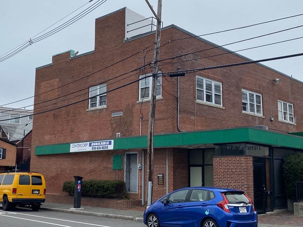 58 Rogers St - Photo 1