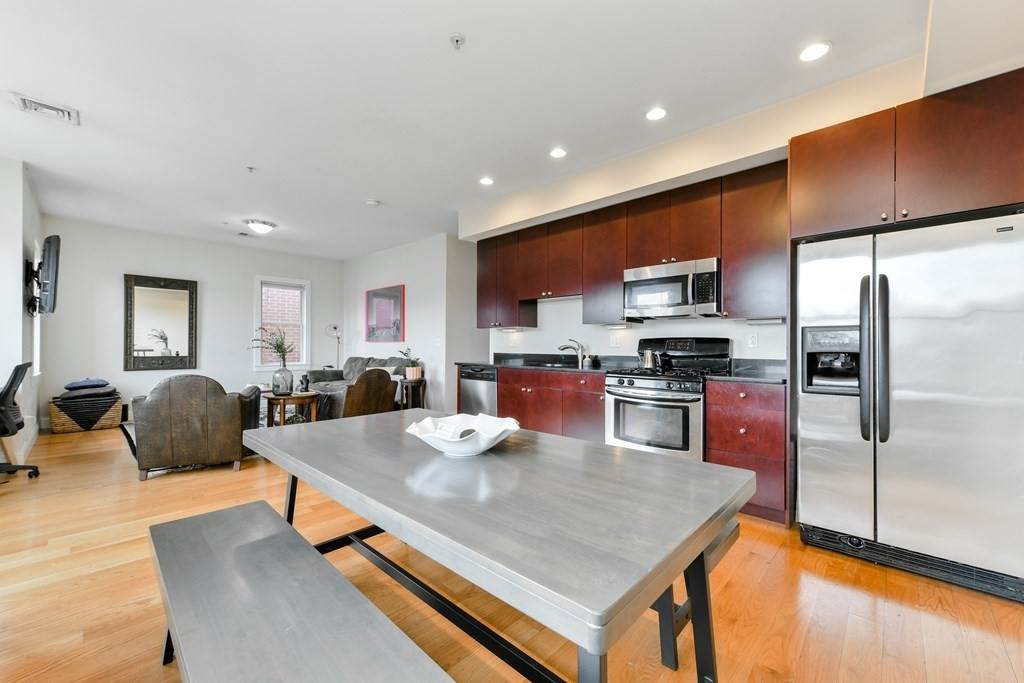 329 W Broadway - Photo 1