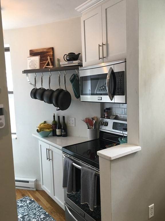 13 Thacher Street - Photo 1