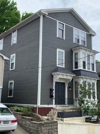 73 Evergreen Street - Photo 1