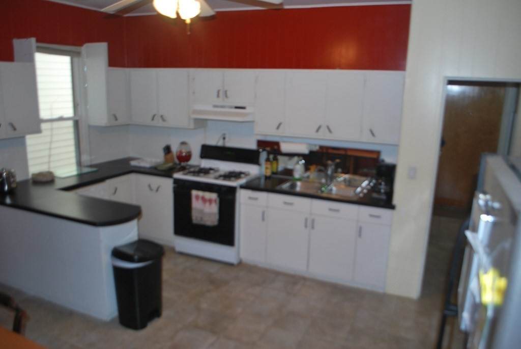 231 High St - Photo 1