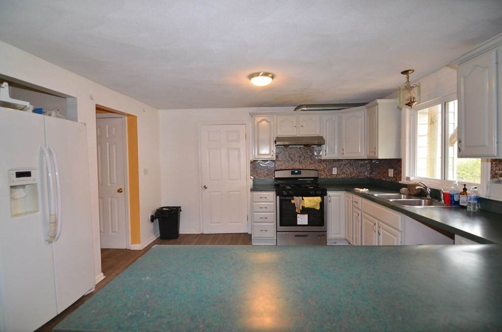 213 Mountain Ave - Photo 1