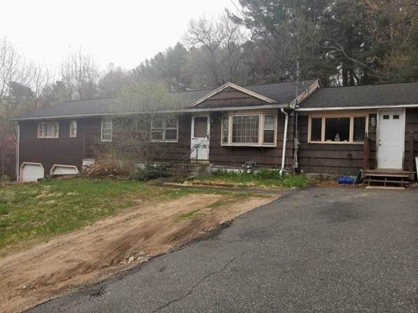 76 Rosewood Ave - Photo 1