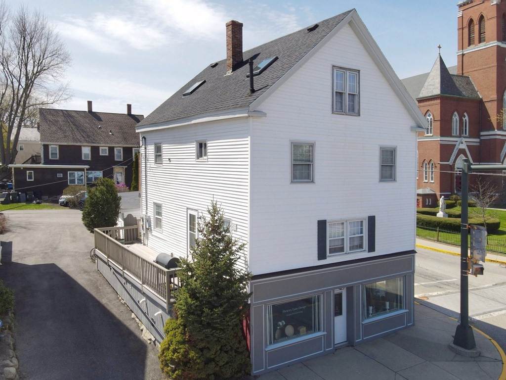 159 Main Streeet - Photo 1