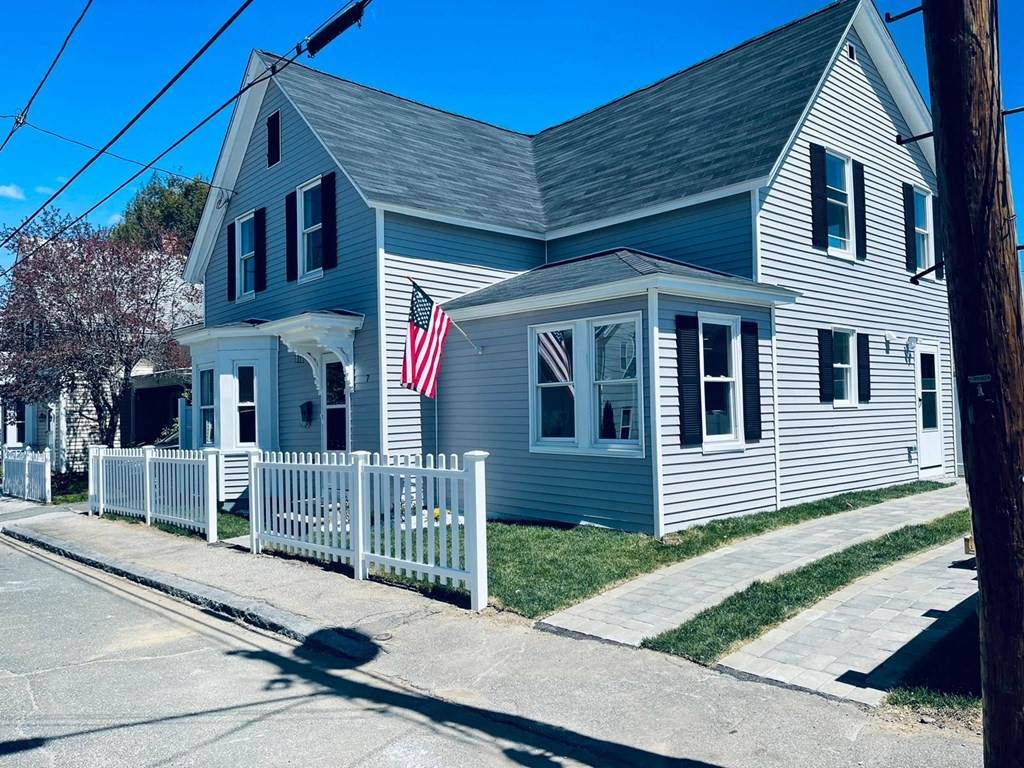 7 Storrs St - Photo 1