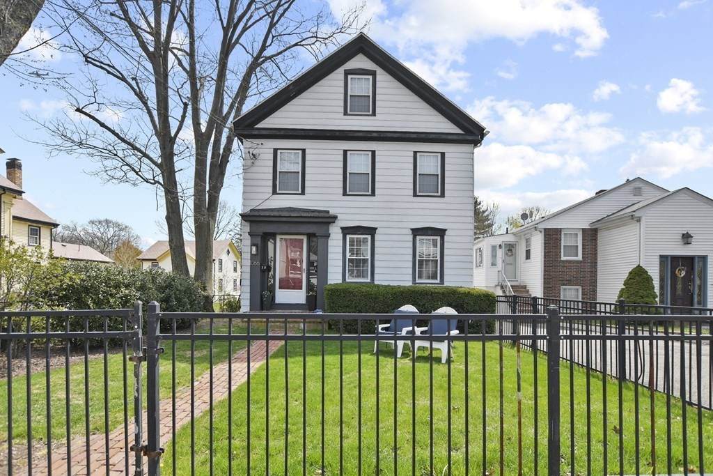 1066 Adams Street - Photo 1
