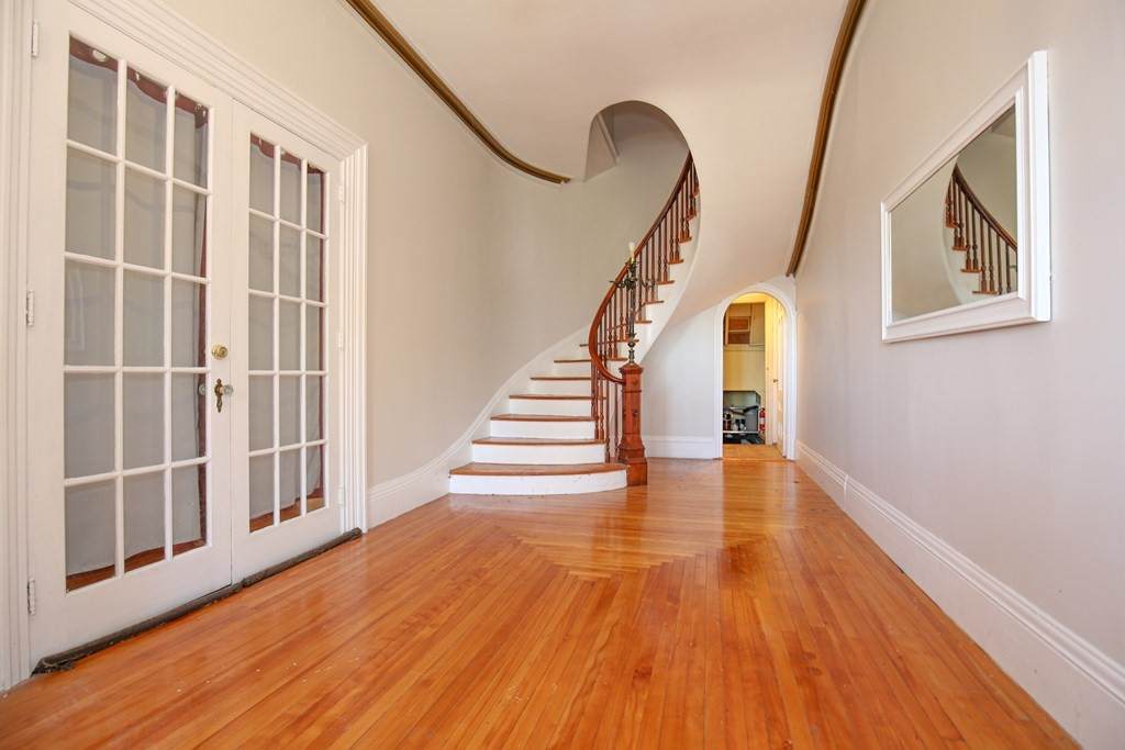4 Mount Vernon St - Photo 1