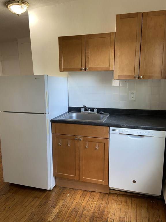 148 Fifth St. - Photo 1