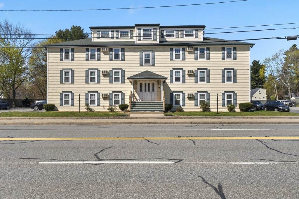 28 Main St - Photo 1