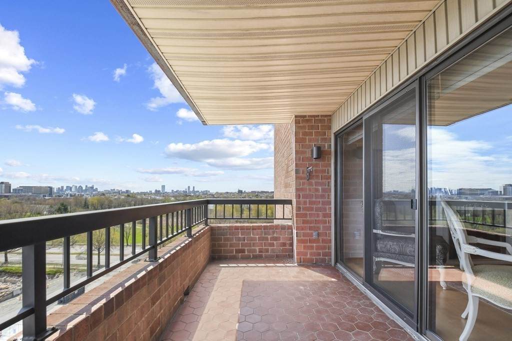 3920 Mystic Valley Parkway - Photo 1