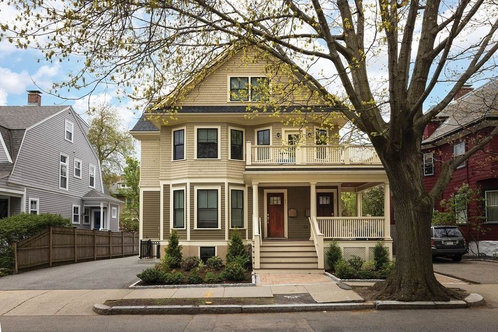 47 Kenwood Street - Photo 1