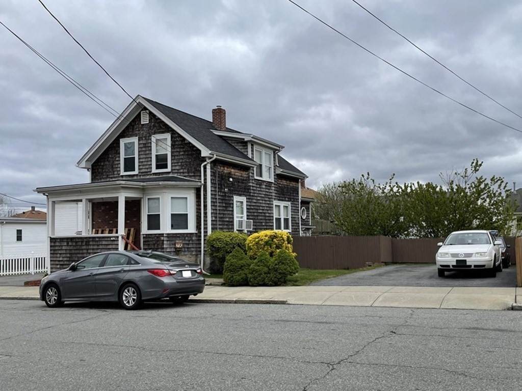 1474 Rodman St - Photo 1