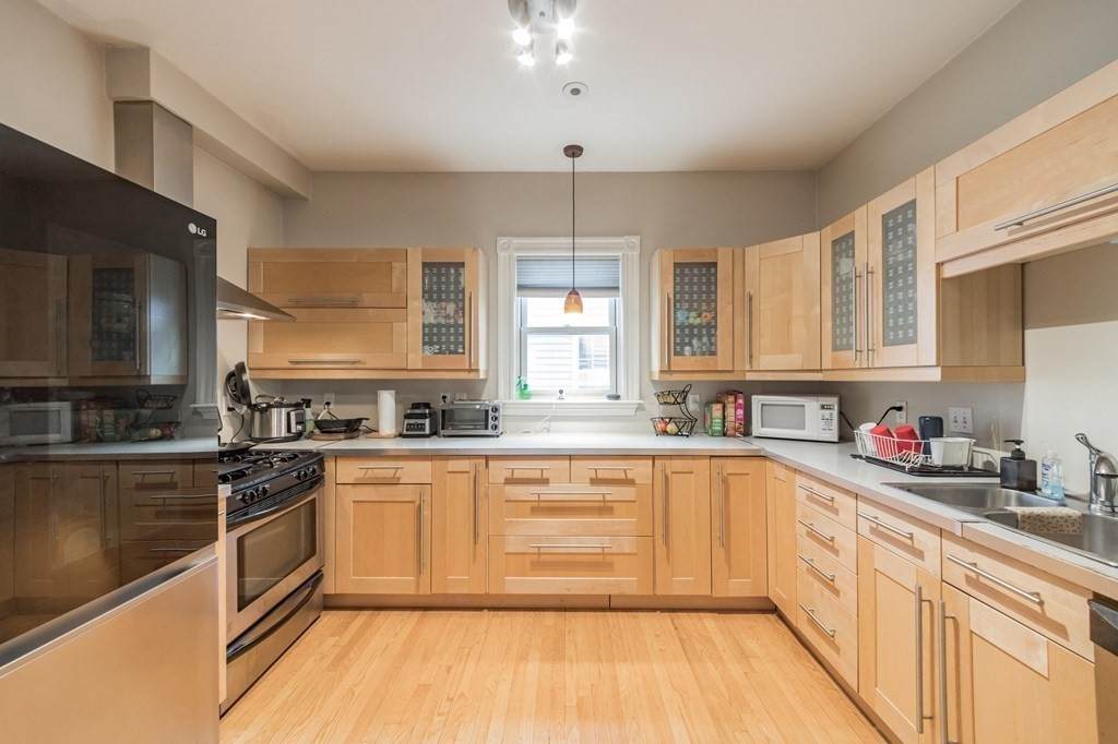 9 Belmont Place - Photo 1