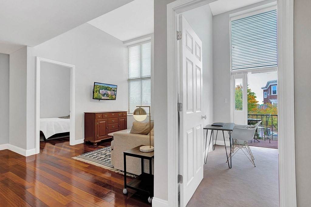 841 Parker - Photo 1