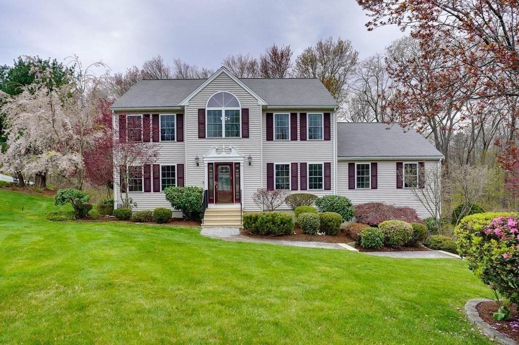 147 Worster Dr - Photo 1