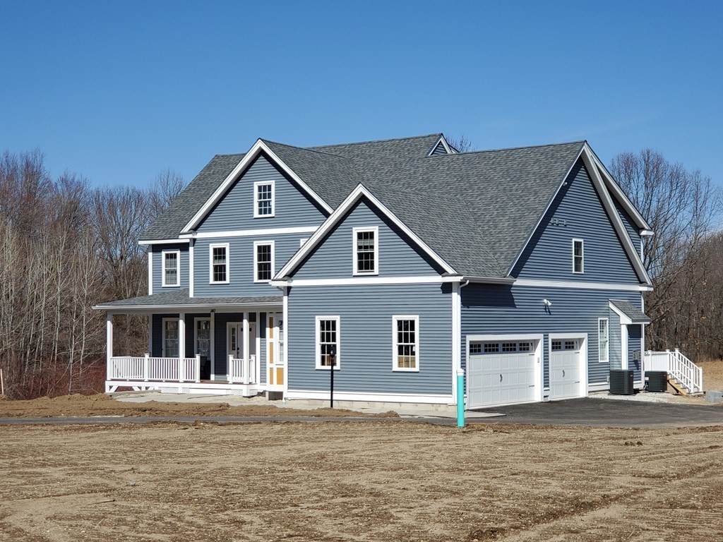 7 Hallock Point - Photo 1