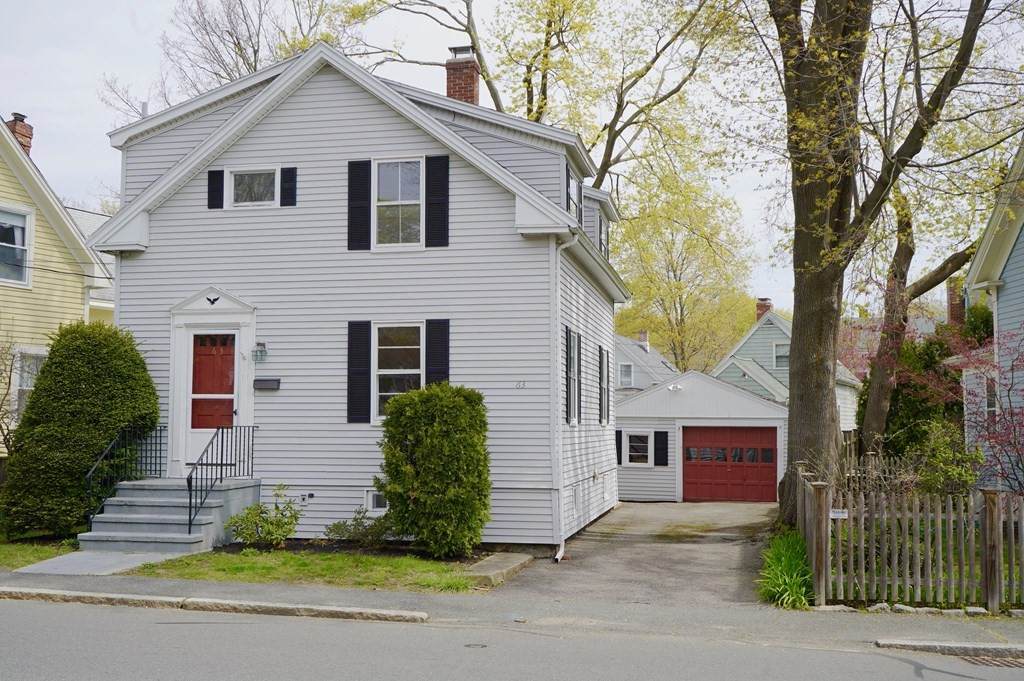 63 Green St - Photo 1