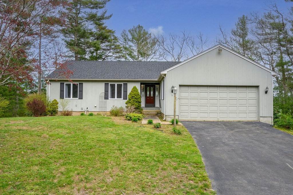14 Arnold Rd - Photo 1