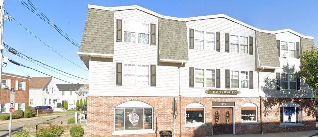 1135 Washington Street - Photo 1
