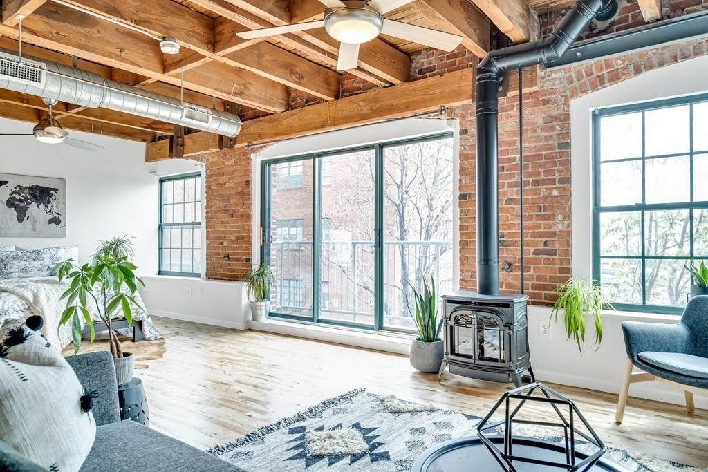 210 Broadway - Photo 1