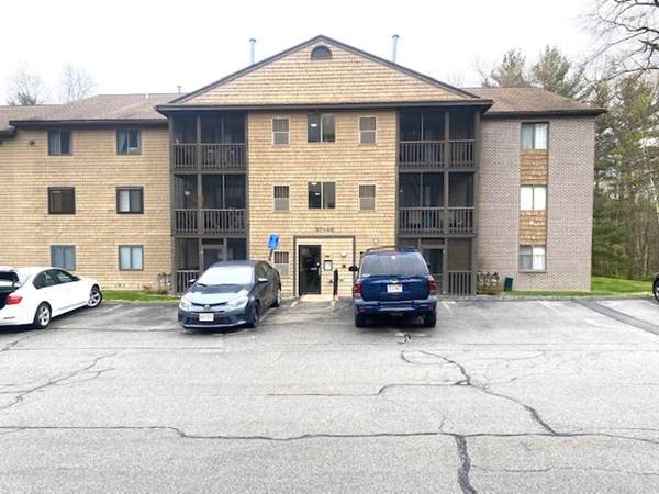 12 Village Ln - Photo 1