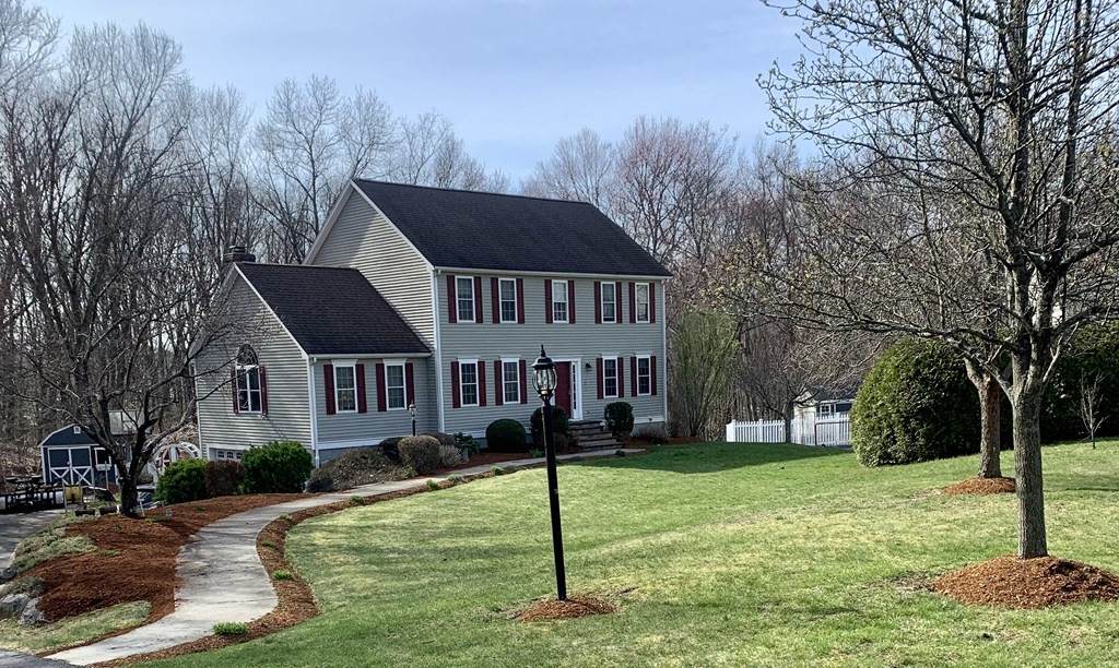 2 Tucker Ln - Photo 1